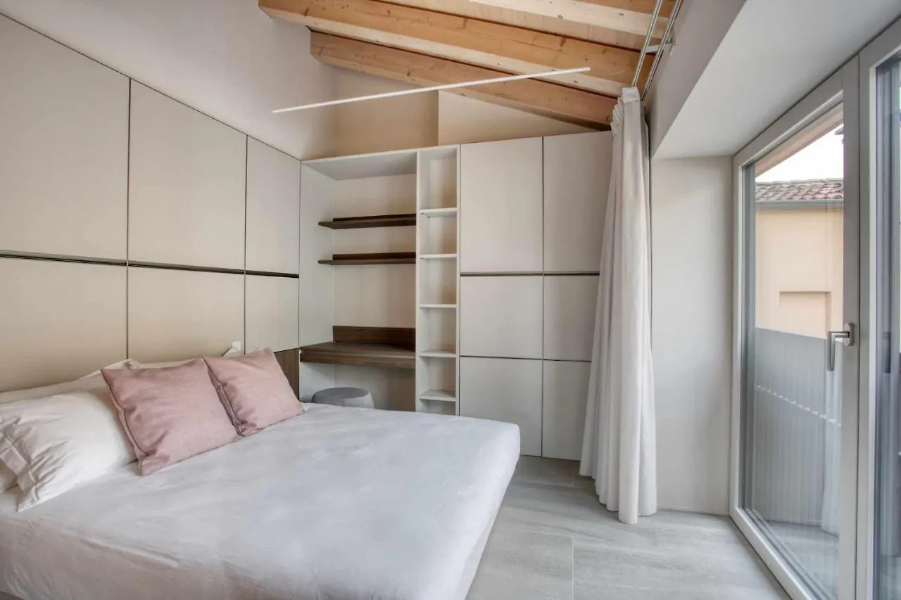 Do Pomi Suite Treviso Apartment