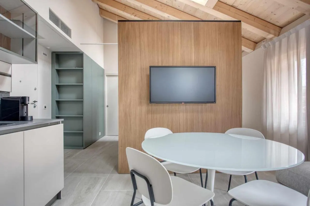 Do Pomi Suite Treviso Apartment